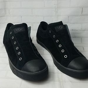 UGG S/N 3315 LOAFERS WOMEN'S SHOES  SZ 11 BLACK